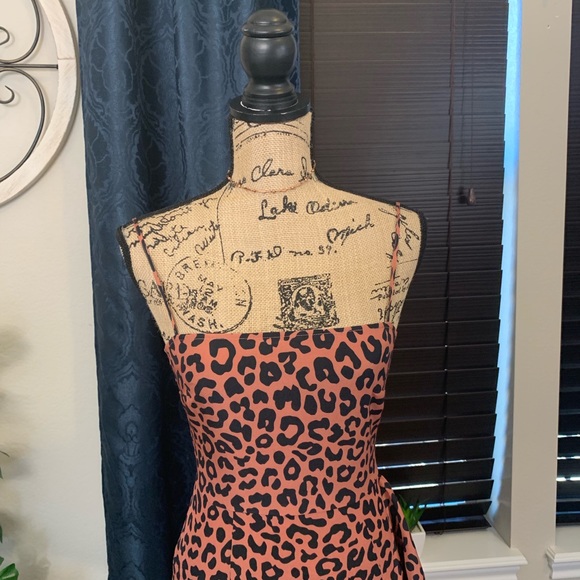 NWT lovers + friends dress - Picture 4 of 7